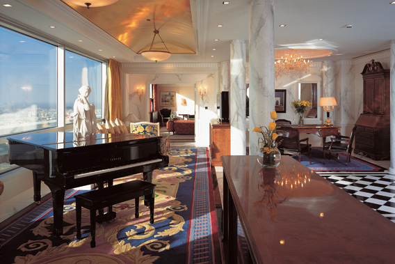 Jumeirah Emirates Towers - Dubai, UAE - 5 Star Luxury Hotel-slide-1