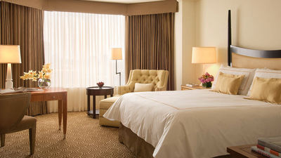 Four Seasons Hotel Houston, Texas 5 Star Luxury Hotel