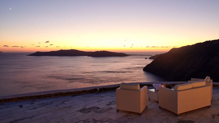 CSky Hotel - Santorini, Greece - Luxury Boutique Hotel-slide-4