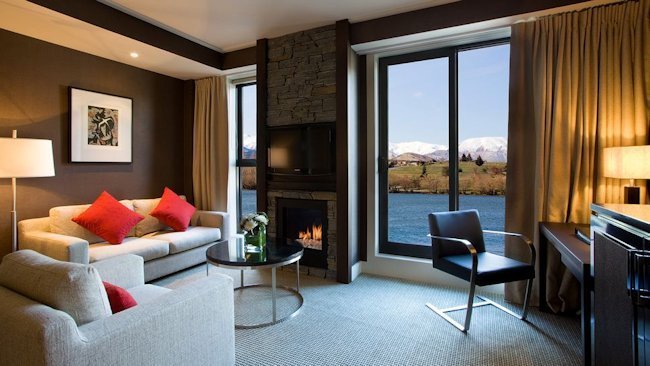 Hilton Queenstown Resort & Spa, New Zealand Luxury Hotel-slide-2