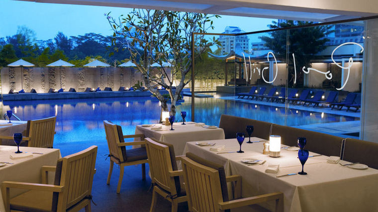 Singapore Marriott Tang Plaza Hotel - Singapore 5 Star Luxury Hotel-slide-5