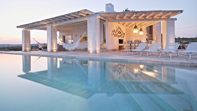 Italy villa pool
