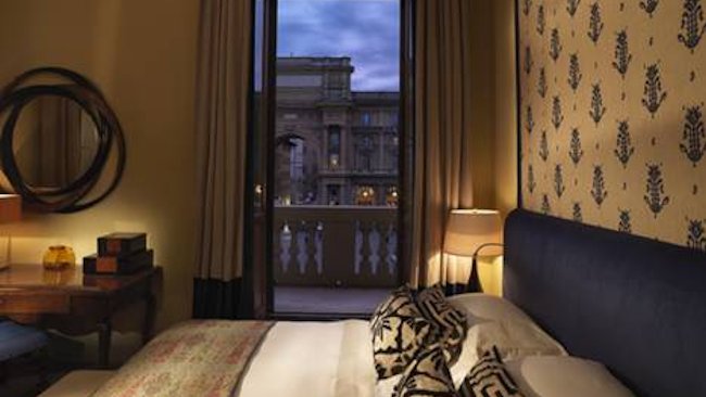 Hotel Savoy Florence Repubblica Suite bedroom