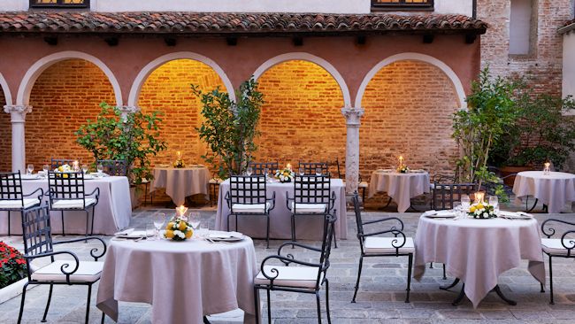 The St. Regis Venice San Clemente Palace dining