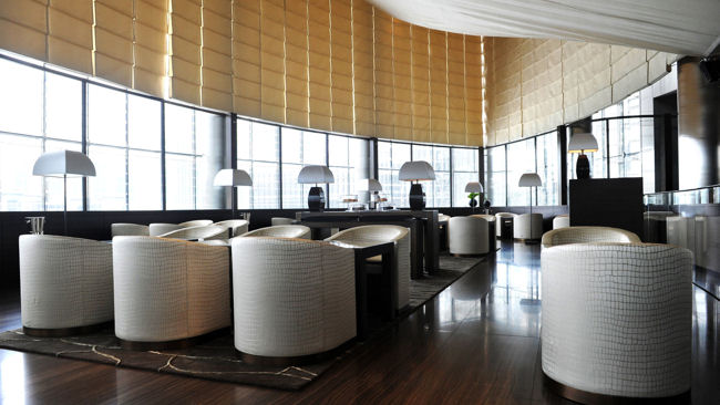 Armani Hotel Dubai lounge