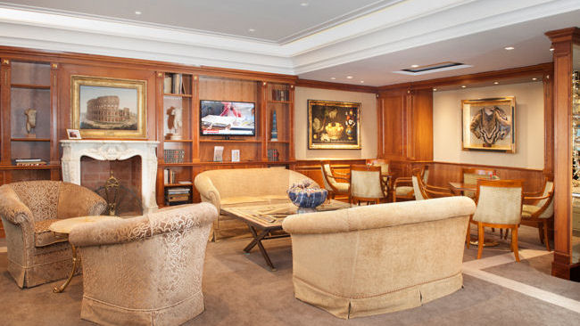 Imperial Club Lounge