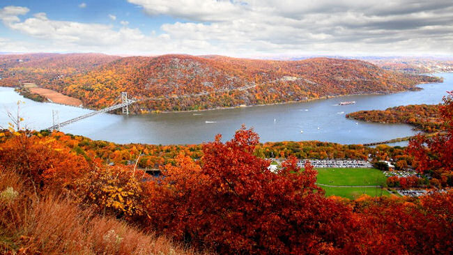 Hudson Valley Fall Foliage Helicopter Tours