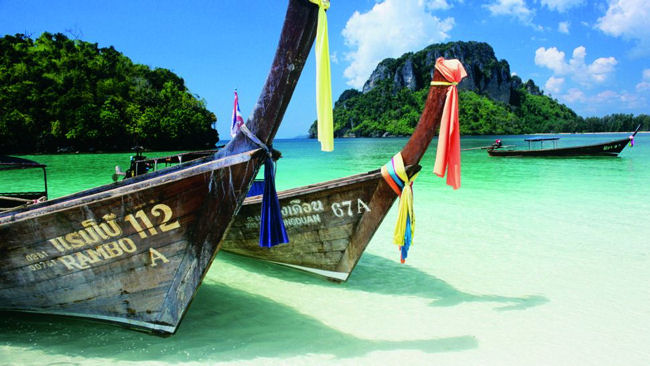 Phulay Bay boats on beach