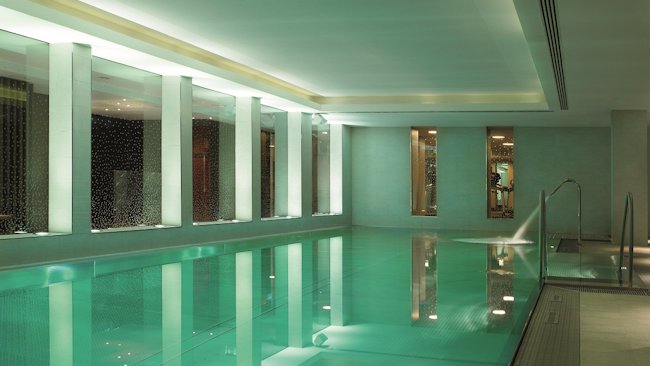 Ritz Carlton, Vienna spa pool