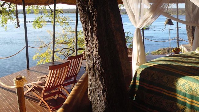 Tongabezi Lodge riverfront bedroom