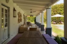COUNTRY VILLAS