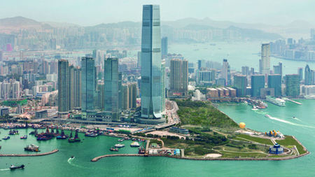 The Ritz-Carlton Takes Luxury Hotels in Hong Kong to New Heights