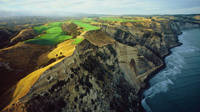 Top 5 Most Difficult Golf Holes in the World