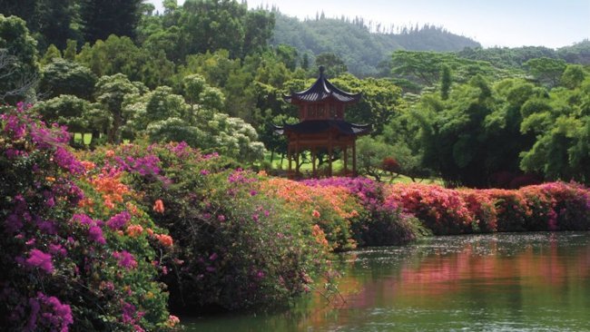 Four Seasons Resorts Lanai Counts Down Top 10 For Romance