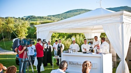 Luxury Golf Resort in Tuscany Hosts a Cooking Show on its Fairways