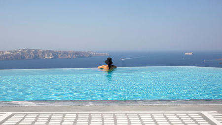 EROSANTORINI Debuts as the Island's Most Exclusive Resort Estate