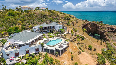 Escape to Le Mas des Sables, an Oceanfront Luxury Villa in St. Martin