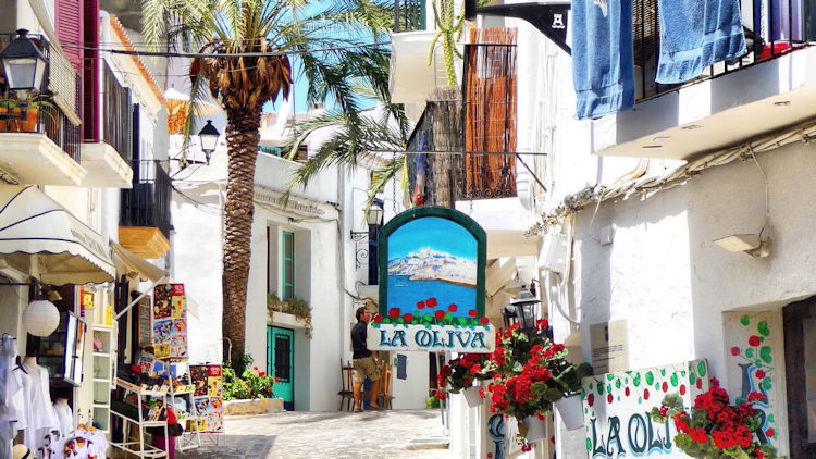 5 Reasons to Vacation in Ibiza (Other than Partying)