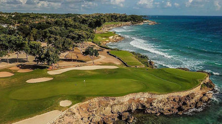 6 of the Most Family-friendly Golf Destinations Around the World