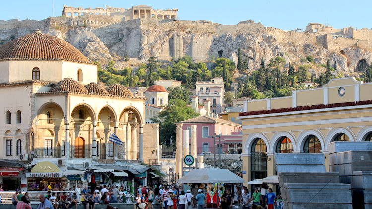 Travel Through Athens Hands Free With Luggage Storage