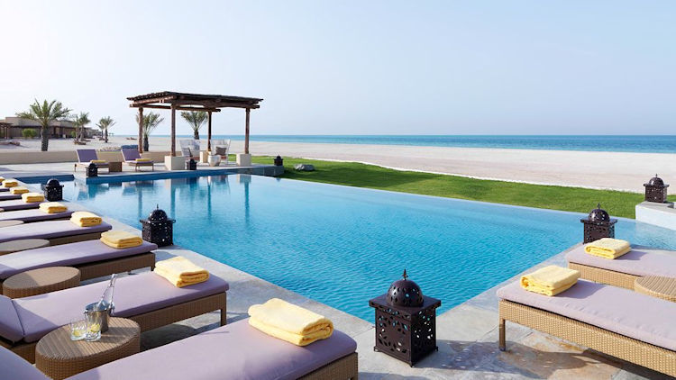 6 Reasons Why Yas Island Is the Perfect Destination for Luxury and Adventure