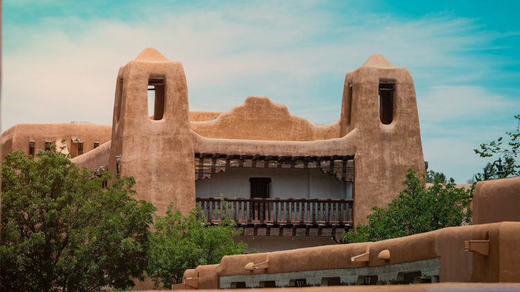 Discovering the Land of Enchantment: 3 Sites You Must Visit in New Mexico
