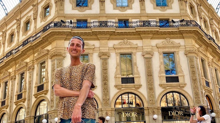 How Jonathan Chesner Built Luxury E-comm Leader Amuzeinc From the Ground Up 