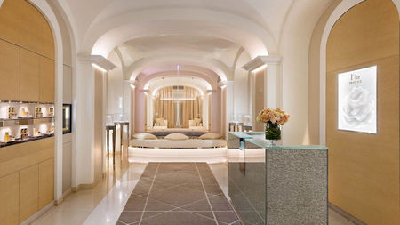 Dorchester Collection Spa Treatments to Ring in the New Year 2022