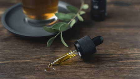 6 Must Have Essential Oils For Travel