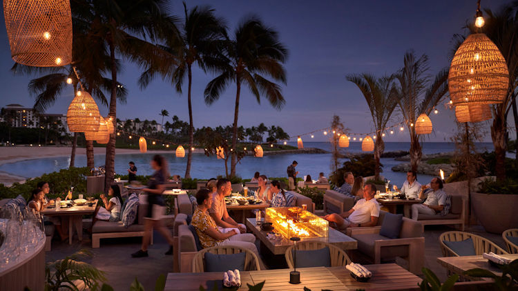 Four Seasons Resort O'ahu Debuts Manalo Lounge