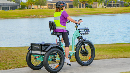 Here’s Why an Electric Trike is a Great Way for Seniors to Travel