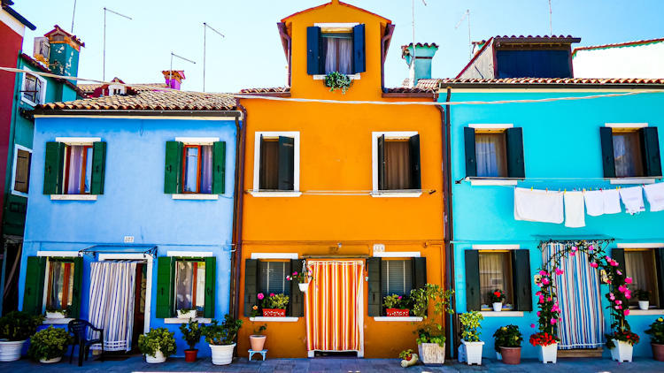 How to Rent Your House While You Travel