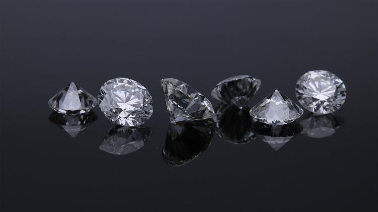 Rare Carat: How to Find Good Deals on Diamonds