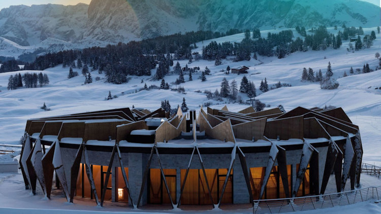 'Share the Joy’ This Festive Season with COMO Hotels & Resorts