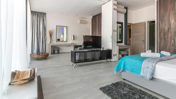 How to Make the Right Choice When Booking a Room