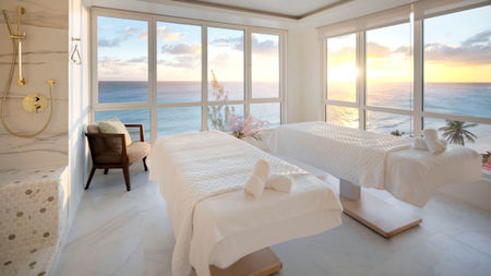 Luxury Hotel Spas Enhanced by Stunning Water Views