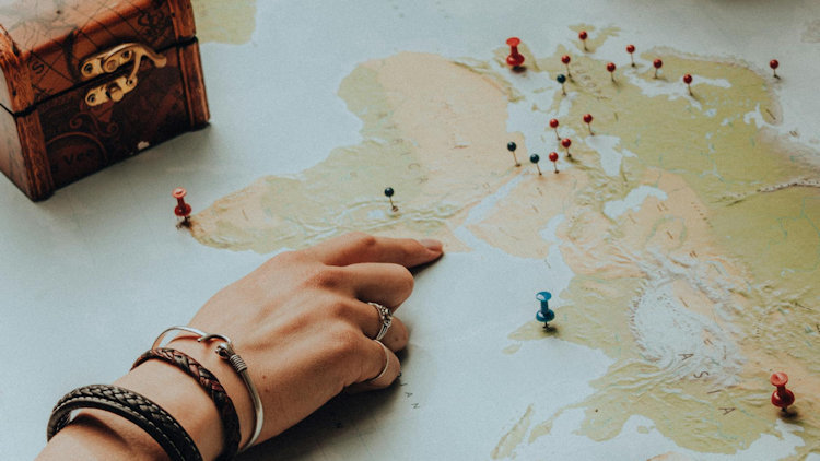 Why Familiarity Matters More Than Plans When Traveling