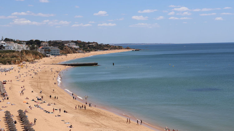 Faro Airport to Tavira: The Ultimate Travel Guide to the Eastern Algarve