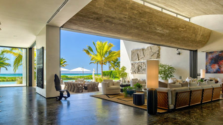Sun or Snow: The Two Winters Luxury Travelers Book Now