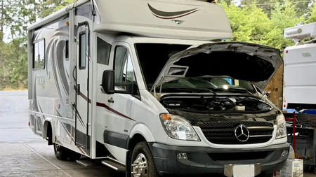 How to Choose the Best Austin RV Repair Service