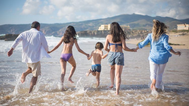 Travel Insurance for Family Holidays: What Should You Check Before Travelling?
