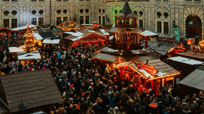 Best eSIM for Germany: Staying Connected on a Luxury Christmas Market Trip From Munich to Berlin
