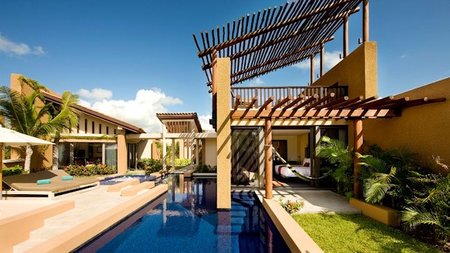 Banyan Tree Mayakoba Celebrates Third Anniversary with Special Offers