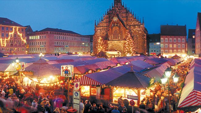 AmaWaterways 2012 Christmas Time Cruises Bring the Holidays to Life