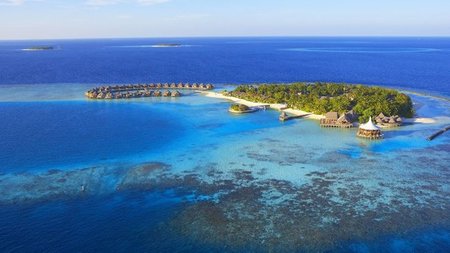 Baros Maldives Wins Two World Travel Awards