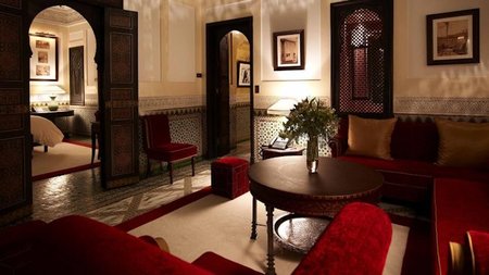Iconic Hotel La Mamounia Hosts Art Exhibit in Marrakech