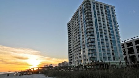Myrtle Beach Seaside Resorts Announces Barefoot Free Round Spring Golf Package
