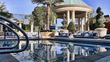 Azure at The Palazzo Las Vegas Splashes Into Pool Season 