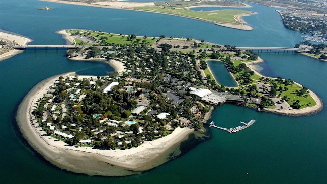 Kids Eat Stay and Play for Free at San Diego's Paradise Point Resort