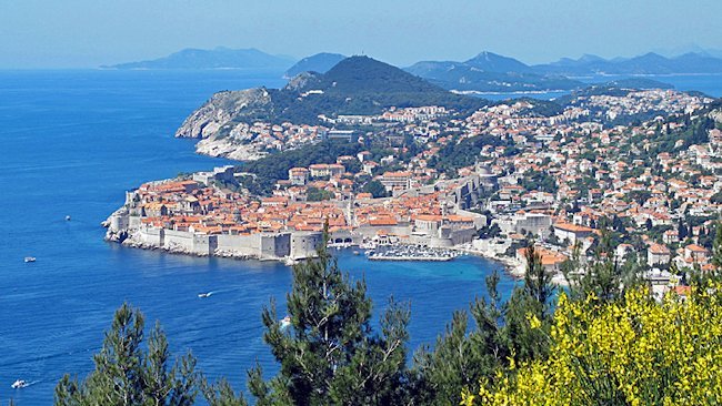 Island Hopping the Dalmatian Coast via Luxury Yacht